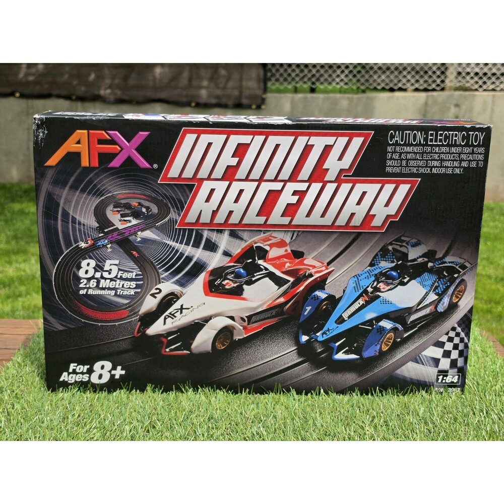 AFX Racing 22033 Infinity Raceway HO Scale 8.5' Slot Car Set New Sealed 1:64